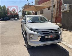 ميتسوبيشي باجيرو سبورت